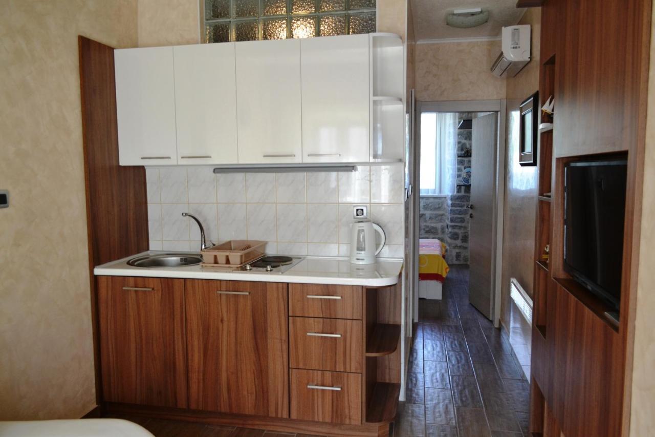 Lanterna Apartments โกตอร์ ห้อง รูปภาพ