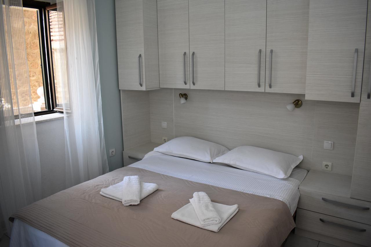 Lanterna Apartments โกตอร์ ภายนอก รูปภาพ